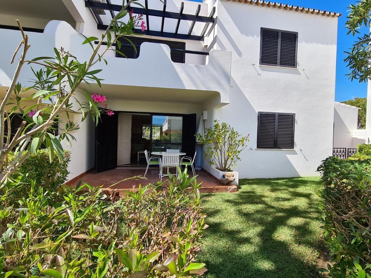 Apartamento Solar Dos Pinheiros Lägenhet Quarteira Exteriör bild